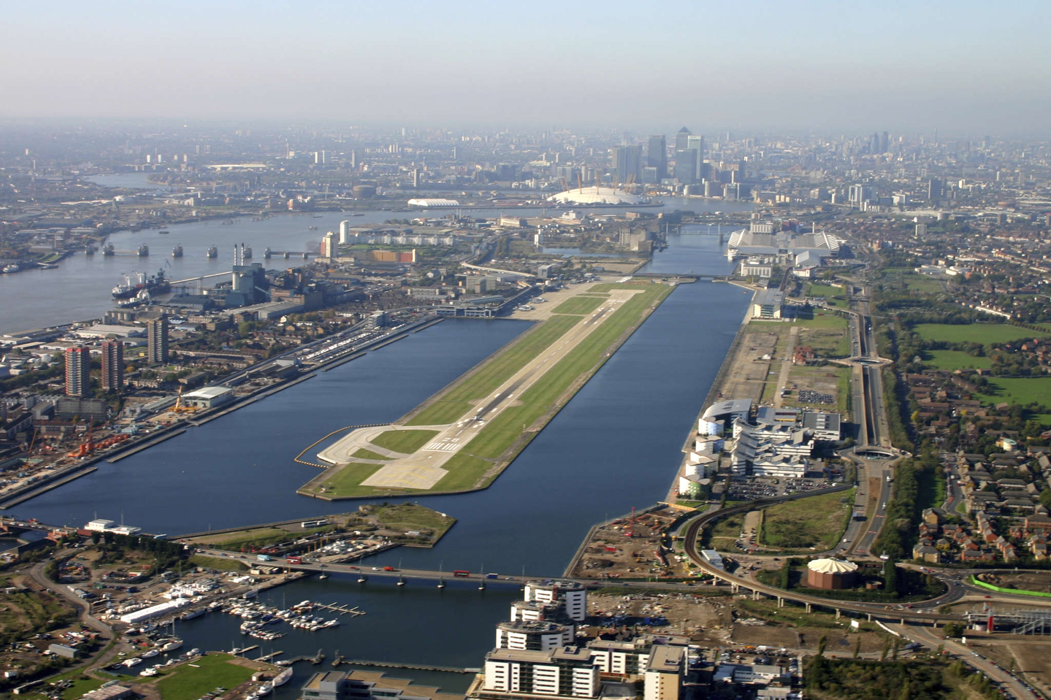 Londra-City-Airport-story-3